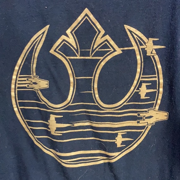 Men’s tee - Picture 2 of 3